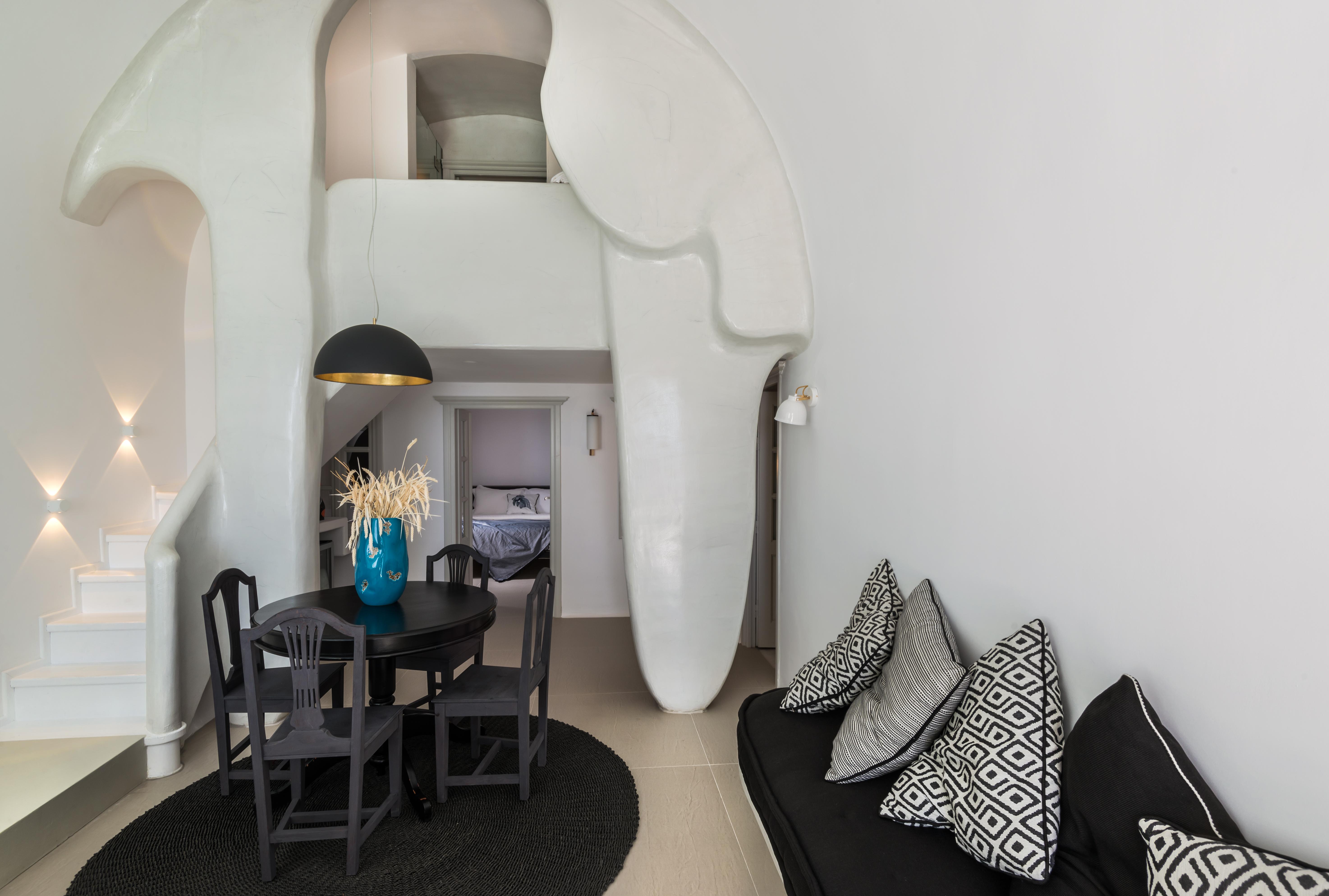 Nefeles Luxury Suites Fira  Ngoại thất bức ảnh