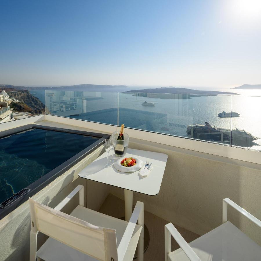 Nefeles Luxury Suites Fira  Ngoại thất bức ảnh
